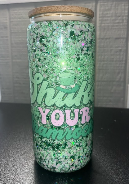 16 oz Shake Your Shamrocks Snow Globe Cup