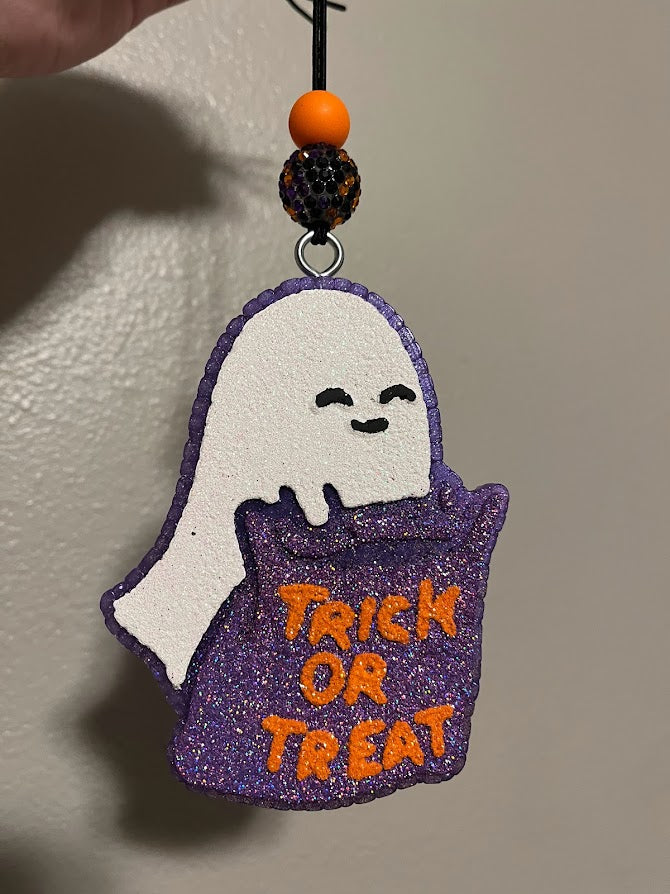 Trick or Treat Ghost Freshie